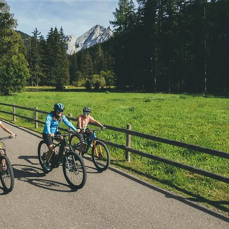 Lägenhet Cesa Col De Pin